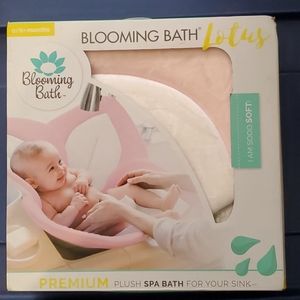 Blooming bath lotus